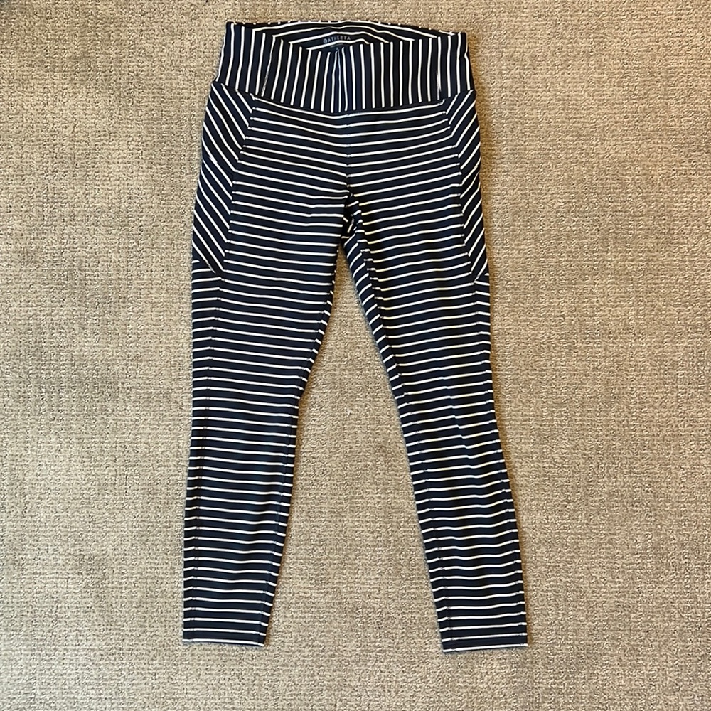 Athleta Womens Ultimate Stash 7/8 Leggings